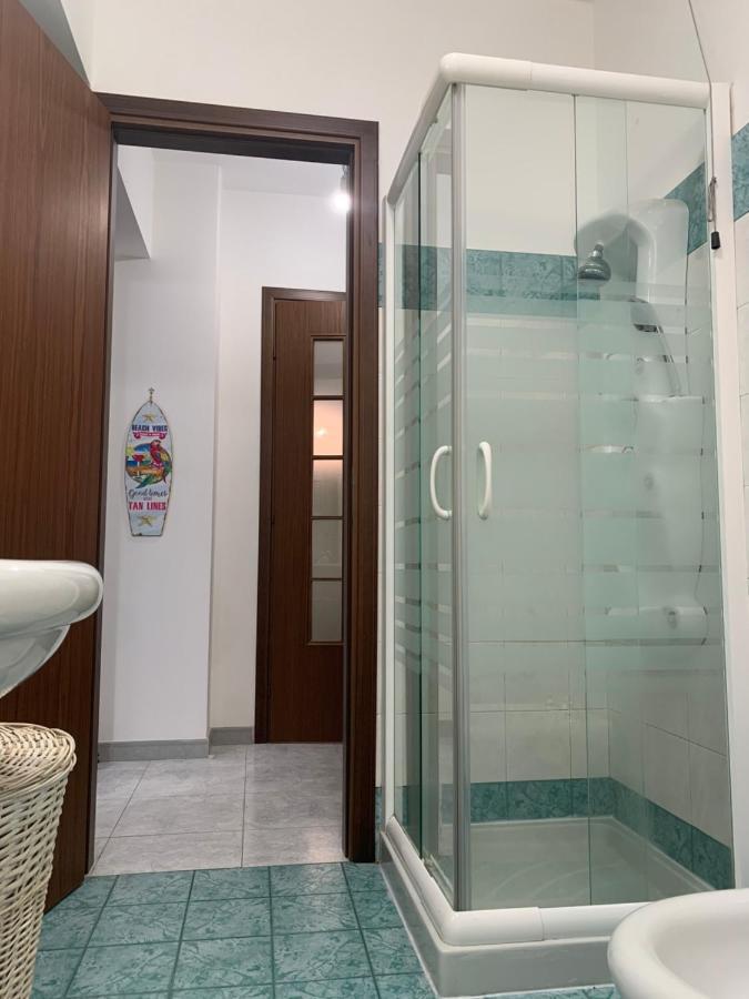 Вилла Torrevarata Vacanze Санта-Тереза-ди-Рива Экстерьер фото
