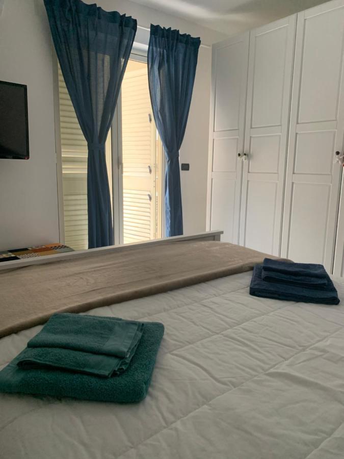 Вилла Torrevarata Vacanze Санта-Тереза-ди-Рива Экстерьер фото